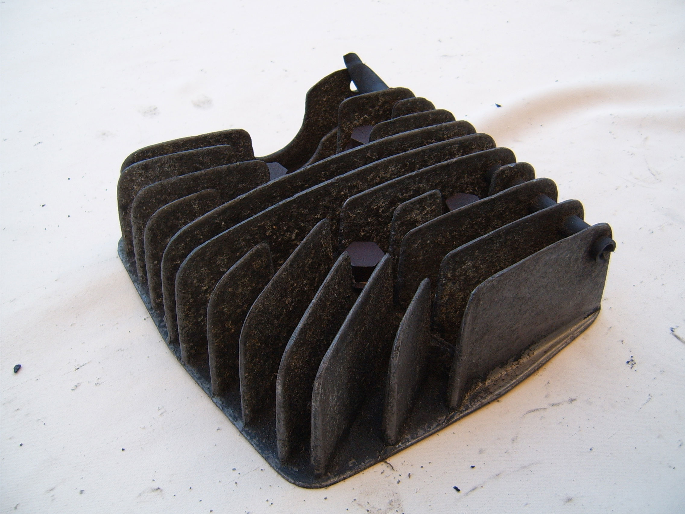 K&N Luftfilter HA-7417 Für Honda X-ADV 745 (ab 2017) – Waschbar, Wiederverwendbar, Hochstrom – Rot