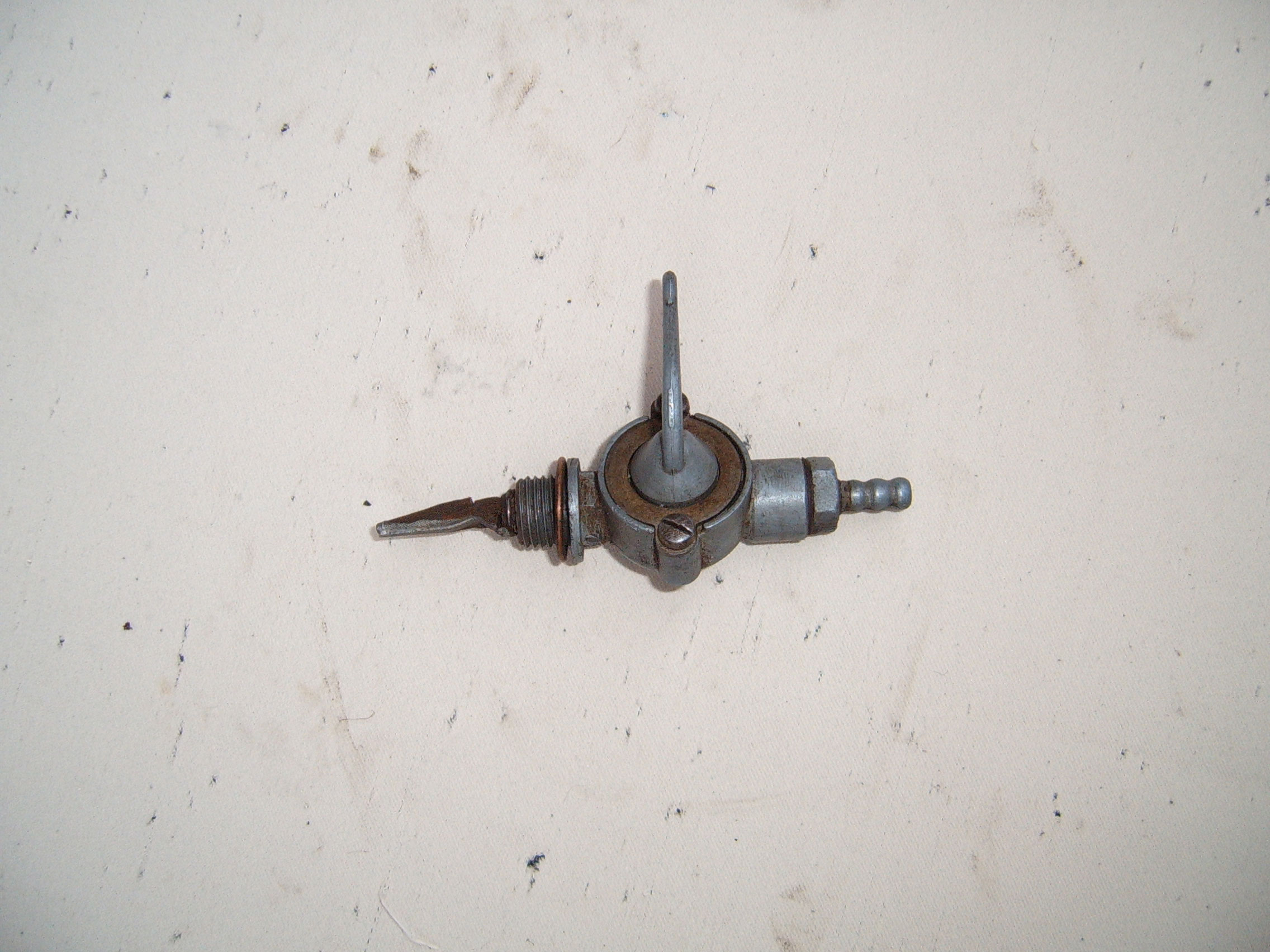 Oldtimer Ersatzteile Set Benzinhahn Filter Schlauch Für Simson AWO S50 S51, MZ RT TS ETZ Benzinhahn Sieb